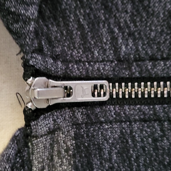 Victoria's Secret PINK Hoodie - Picture 5 of 14